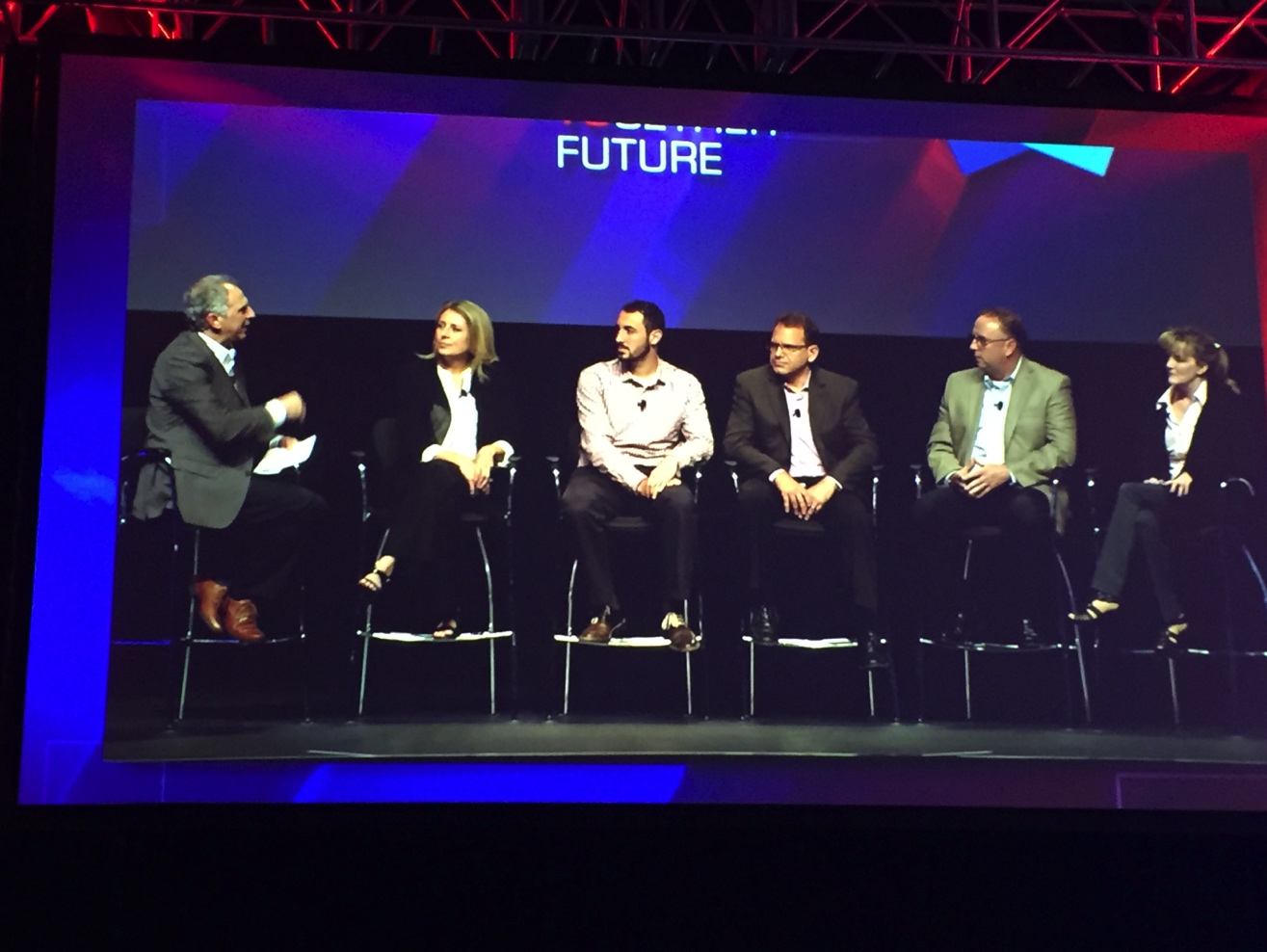 Toshiba customer panel at Toshiba Connect 2016, hosted by Michael Sansolo, Retail Food Expert.